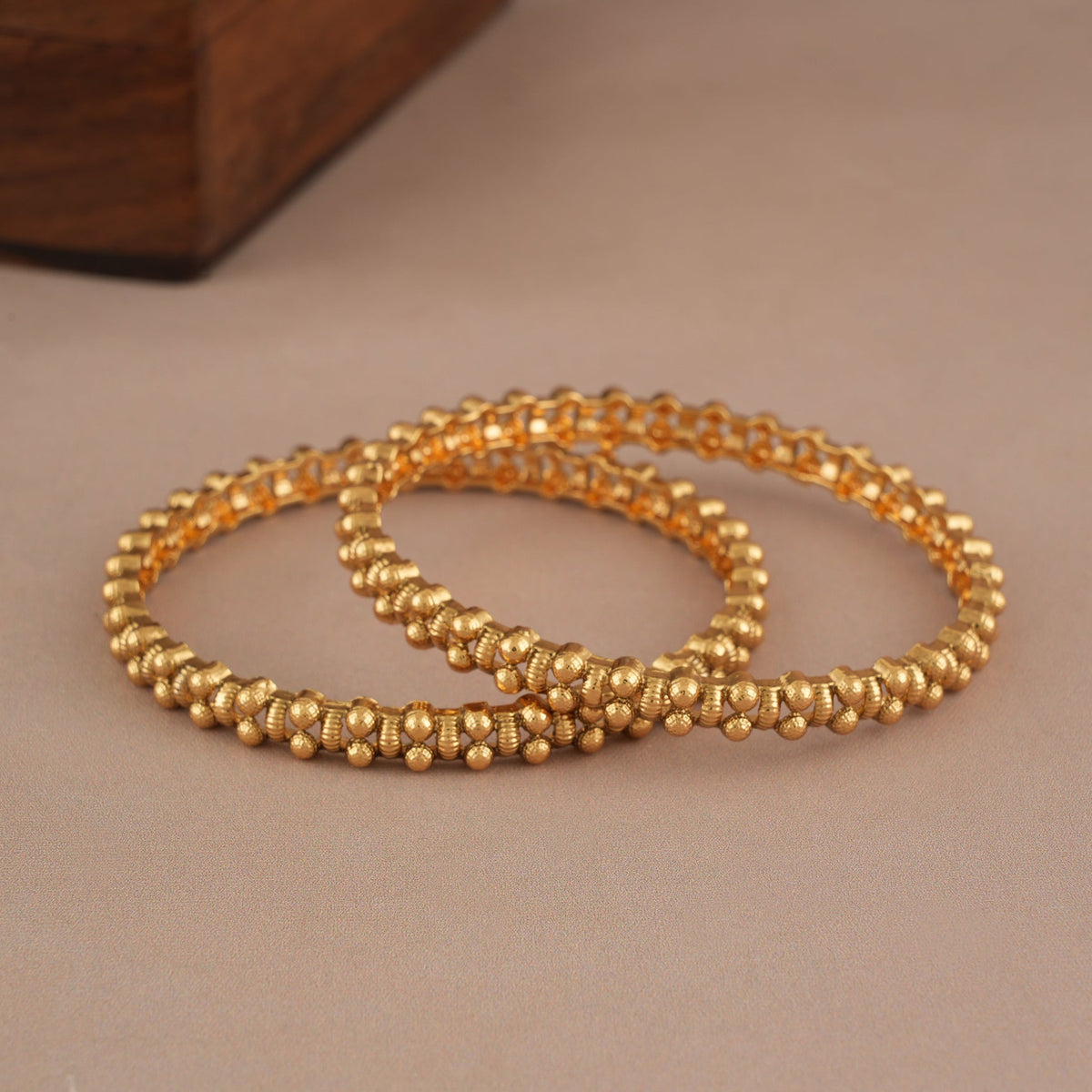 Stunning plain antique gold bangle set for women