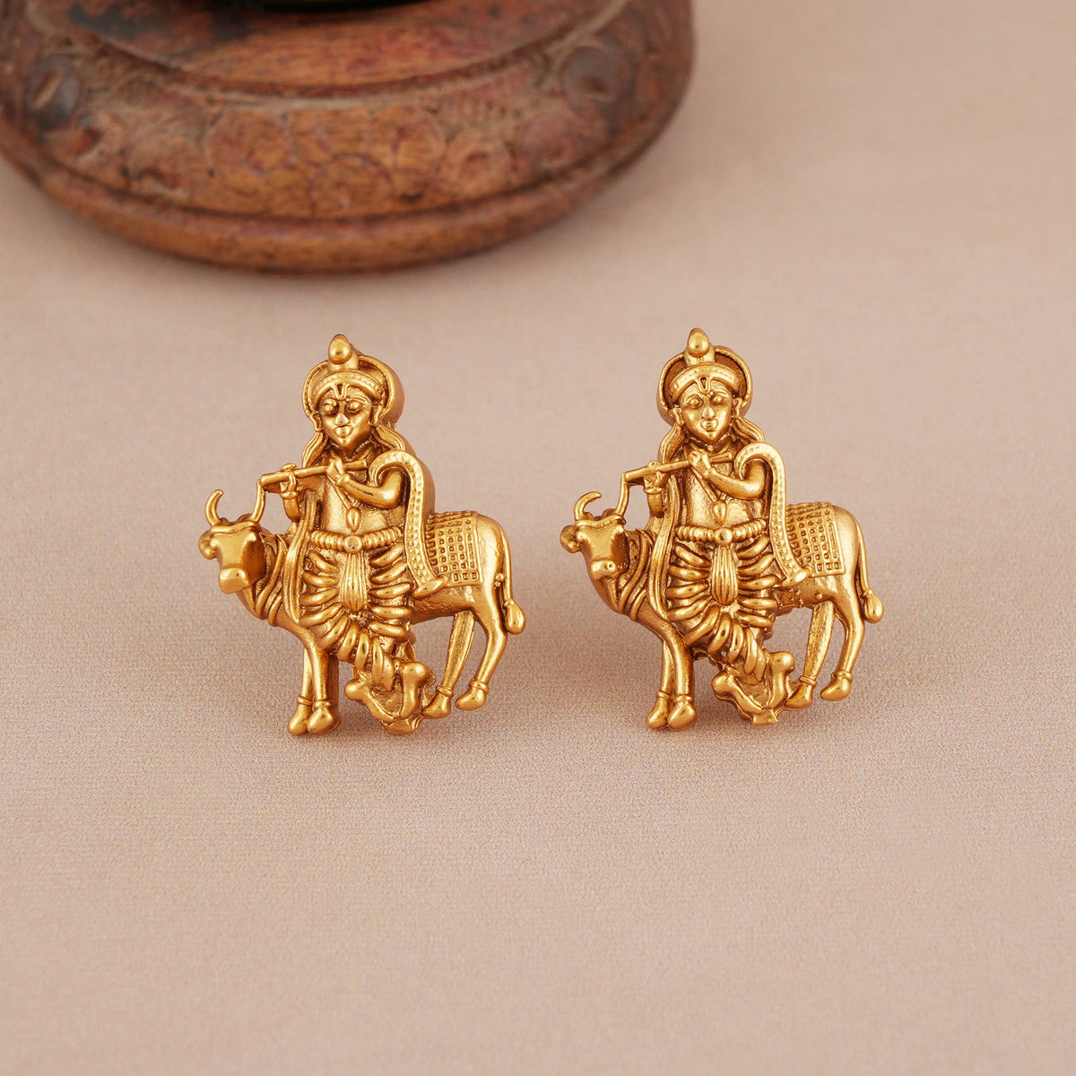 Stunning plain antique gold plated krishna pendant set