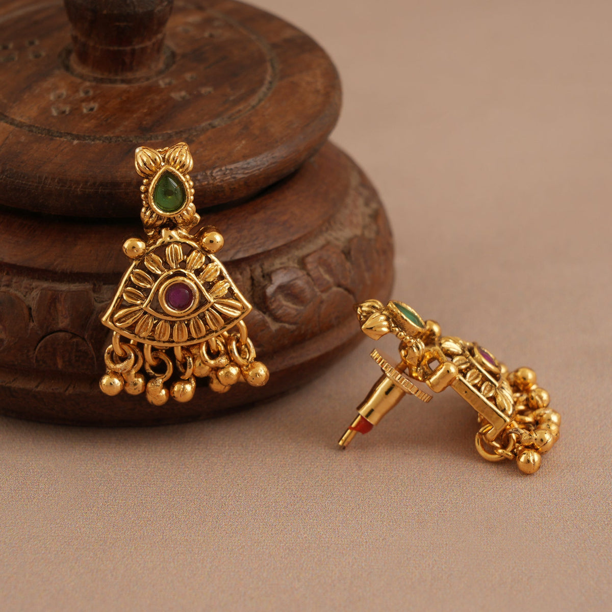 Cute antique gold stone delicate necklace set