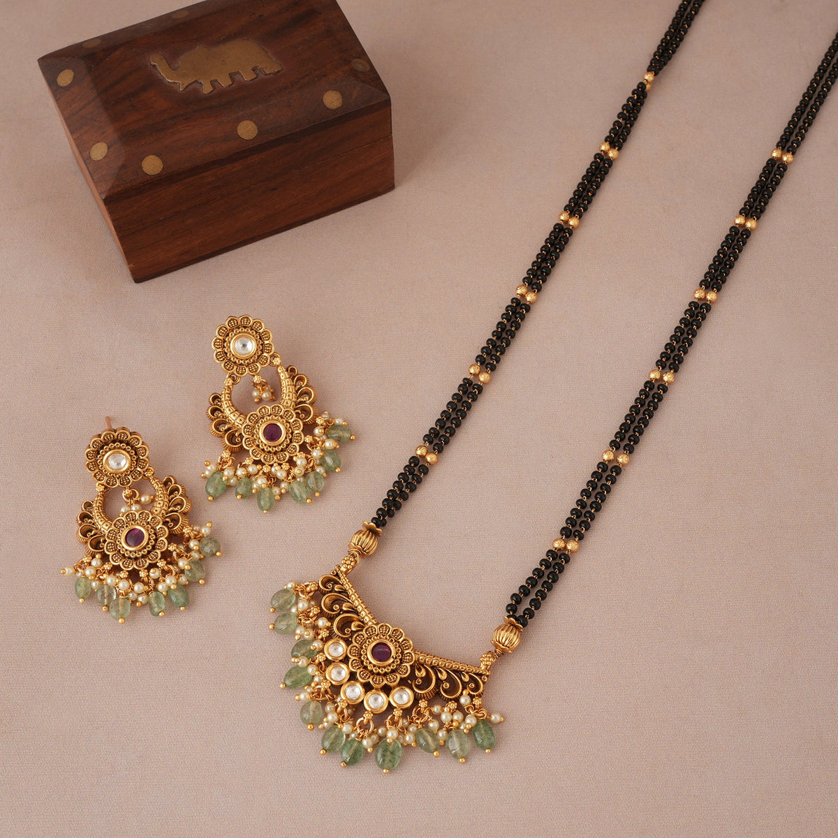 Stunning antique gold kundan multicolor mangalsutra set