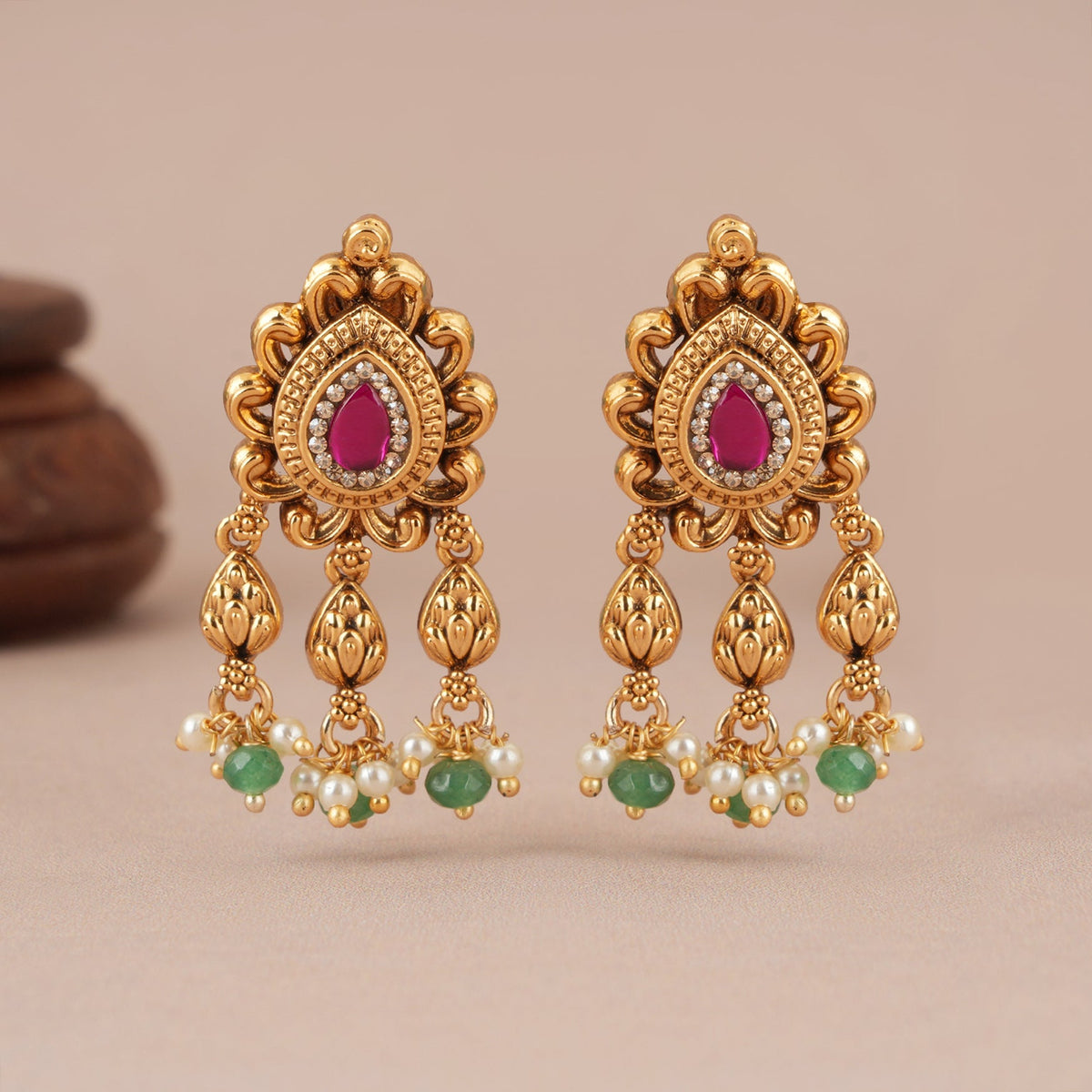 Stone drop antique gold kundan earring