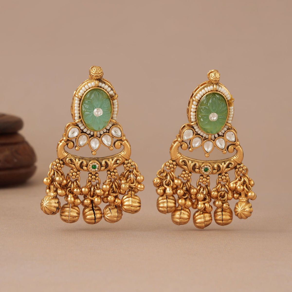 Long antique gold stone rajwadi kundan earring