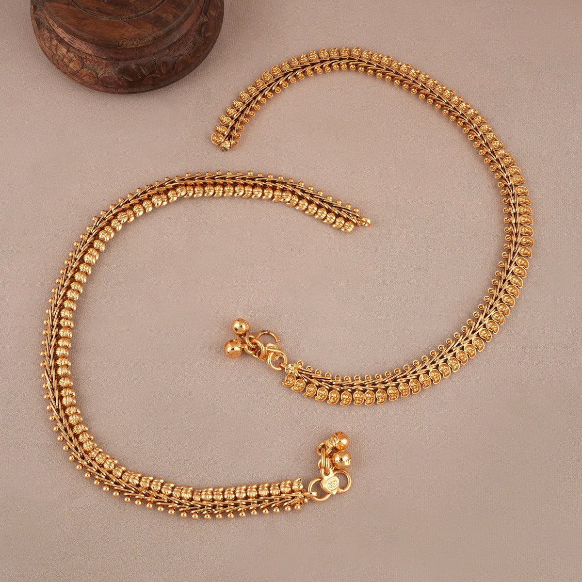 Cute delicate plain antique gold anklet