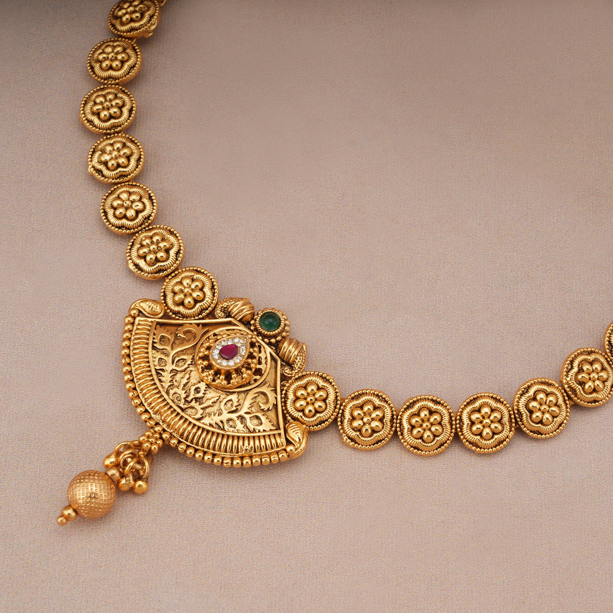 Beautiful antique gold stone necklace with earring