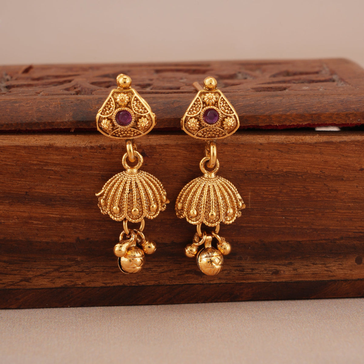 Suhana antique gold charm necklace set