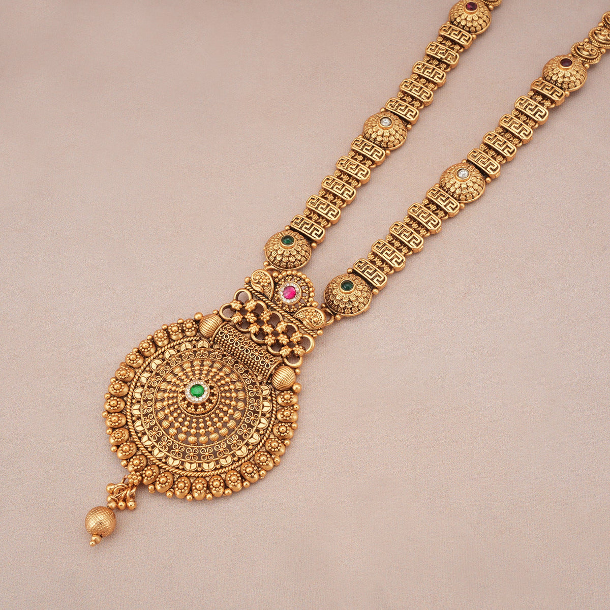 Beautiful antique gold heritage necklace set