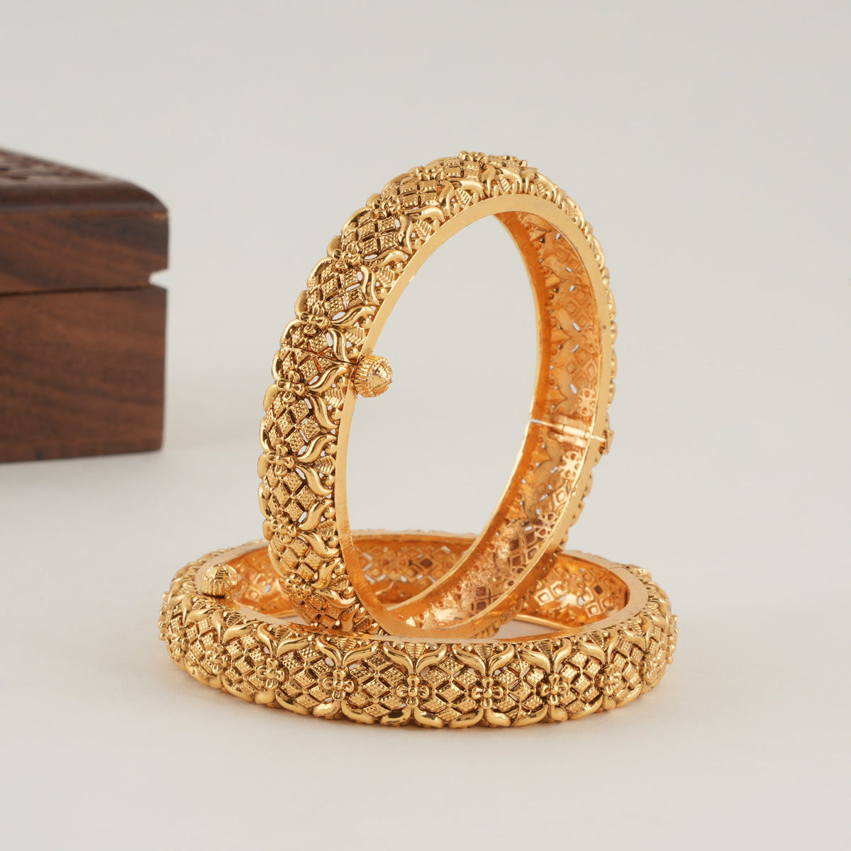 Stunning plain broad gold bangle set